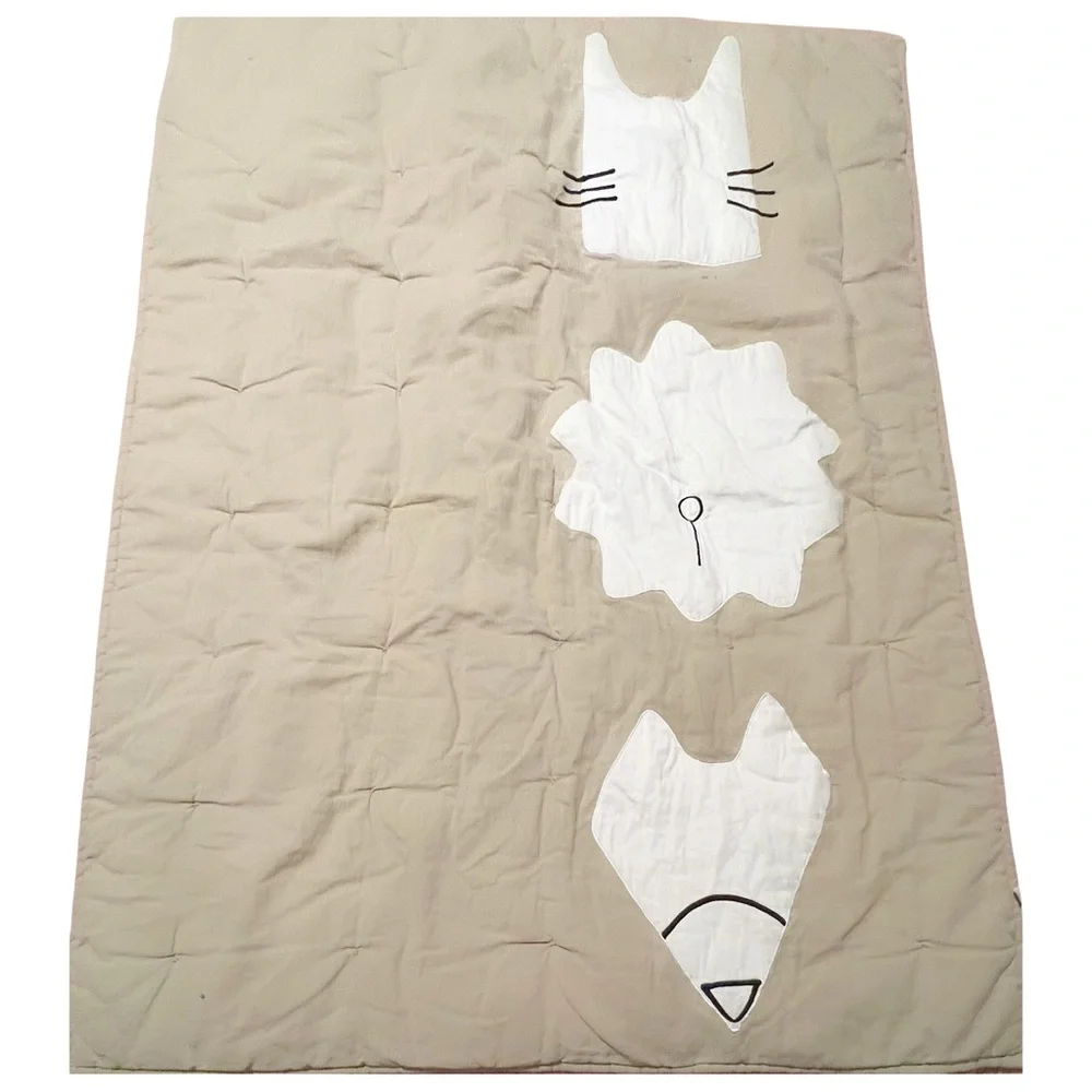 Crate&kids Beige Toddler Comforter – Modern Animal Face Design